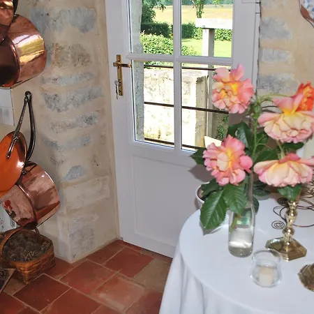 Chambres D'hotes Le Moulin Du Hard فندق مبيت وإفطار *