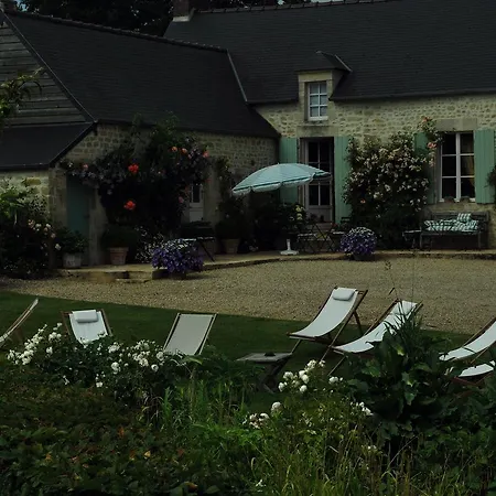Chambres D'hotes Le Moulin Du Hard فندق مبيت وإفطار *